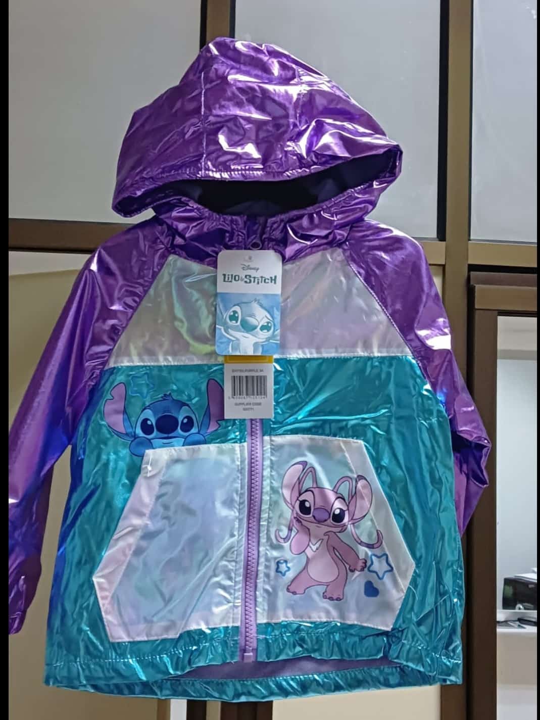 Impermeable de niña forrado de polar. 3 y 4 años