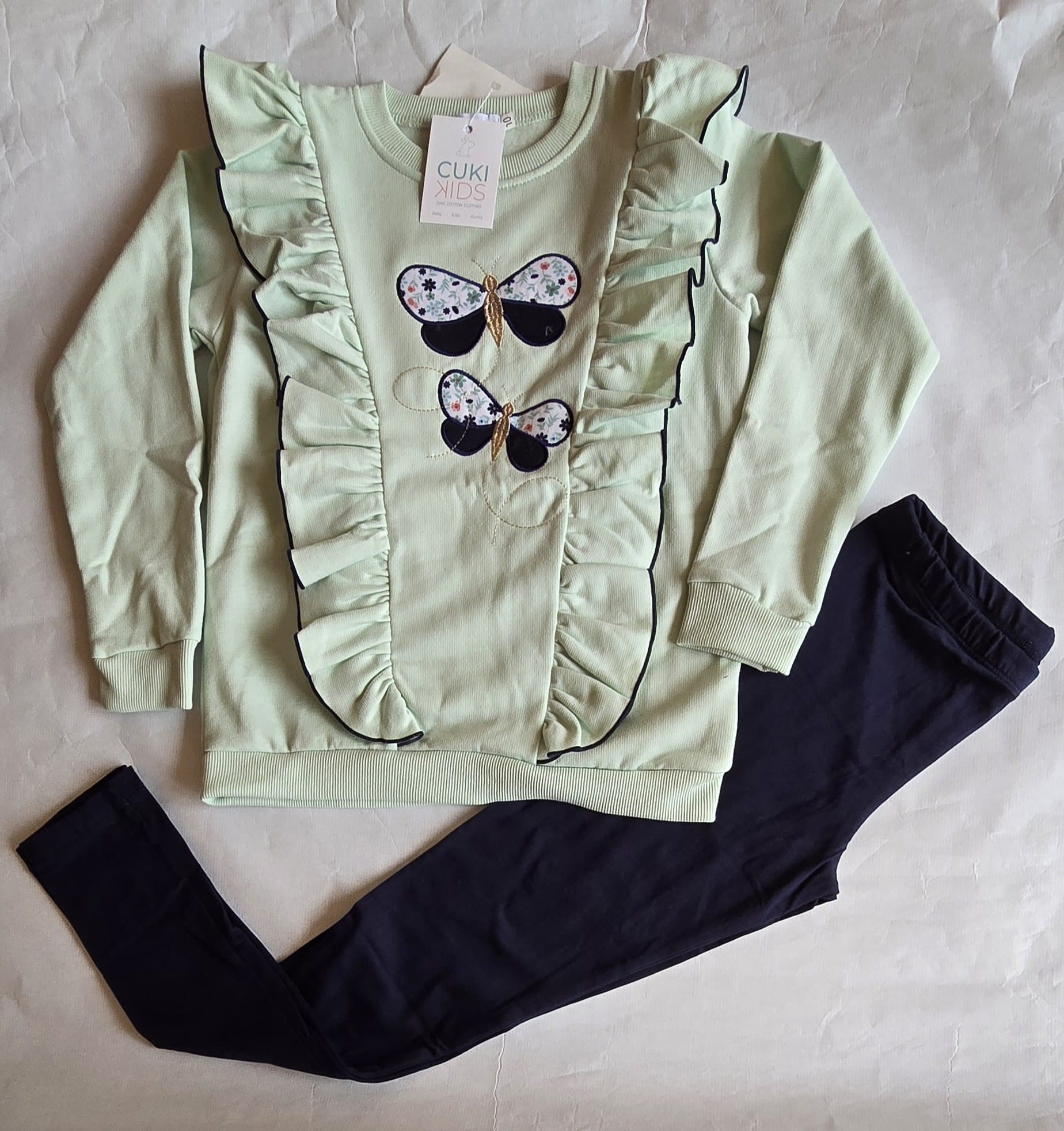 Conjunto de niña mariposa