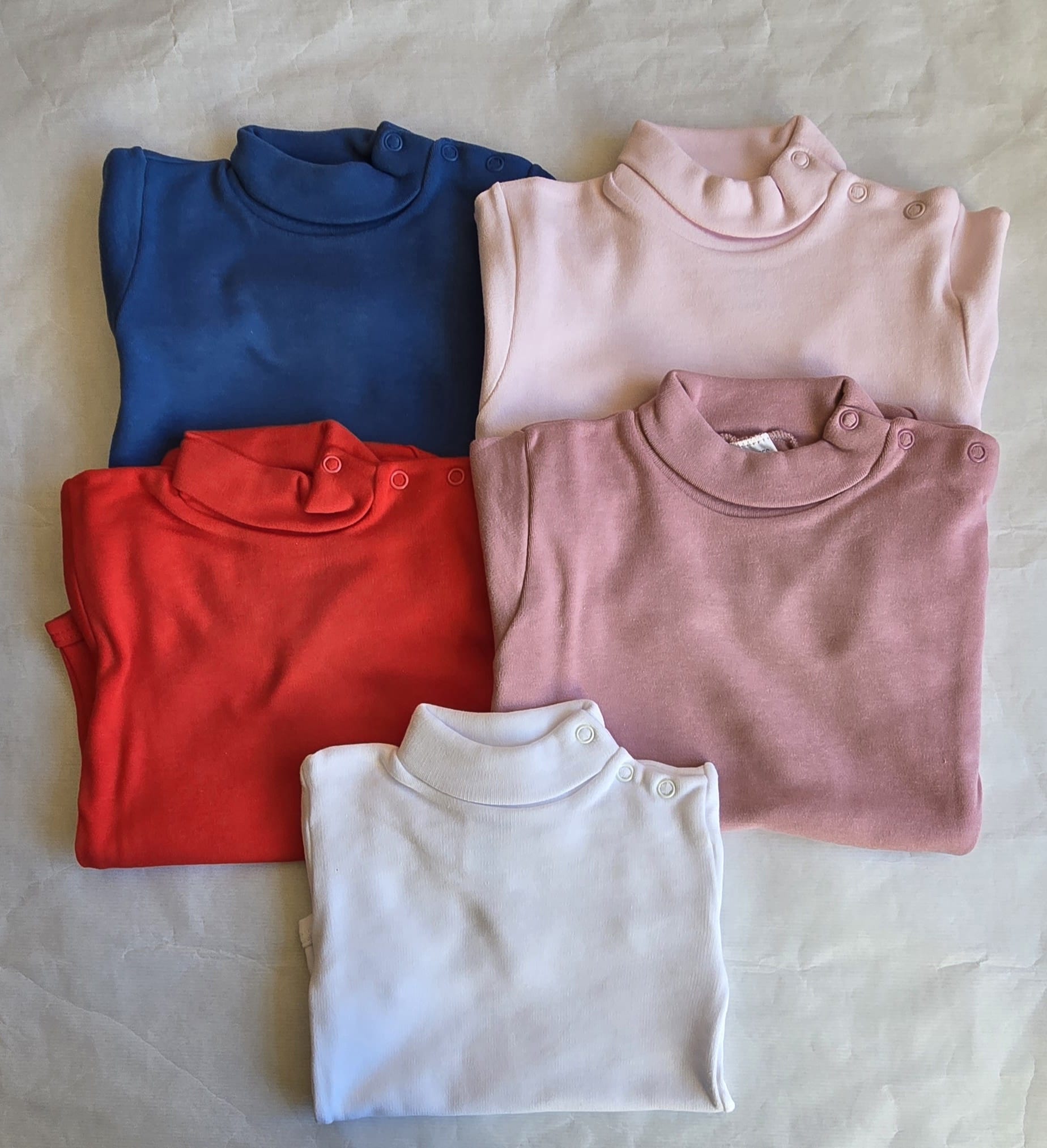 Body de bebé cuello alto