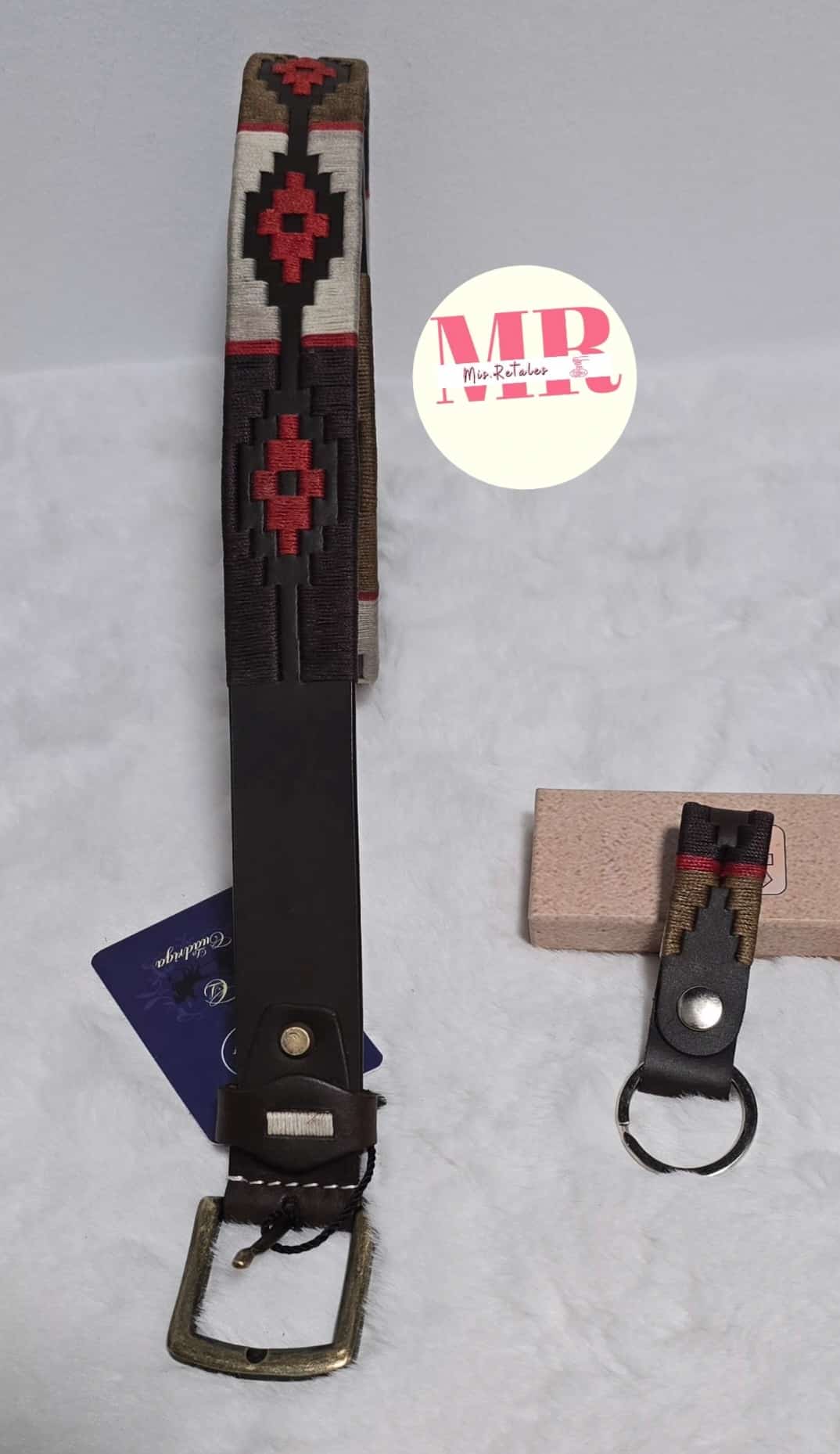 Juego de cinturón y llavero de hombre piel